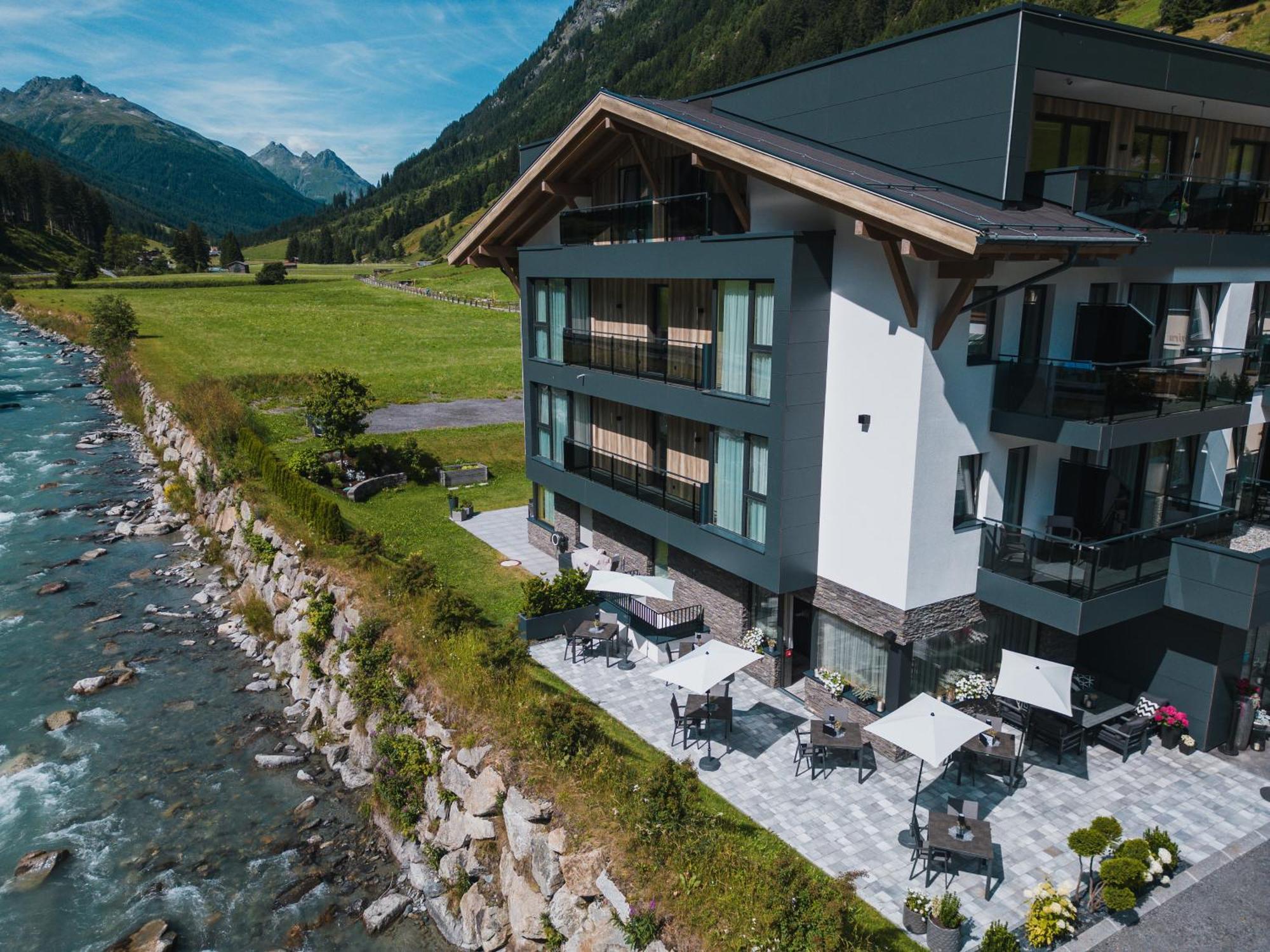 Hotel Modern Mountain Ischgl Exterior foto